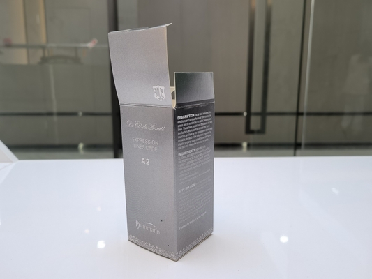 Skincase Cosmetic Packaging Paper Box CMYK PMS Offset Colour Embossing, Mylar and special paper box